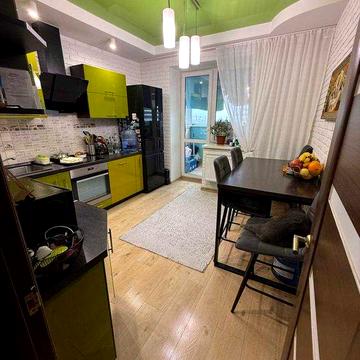 Продаж 2-кім. кв. в центрі Бучі | 60 м² | Київміськбуд. Податок 2%