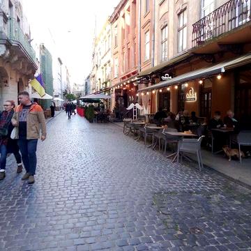 2-х кім кв-ра. пл.Ринок (м.Львів центр)