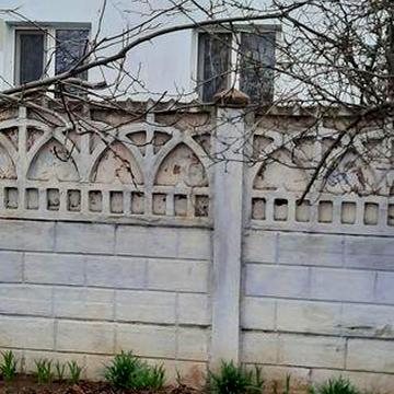 Продаю пол дома в ингульском районе.