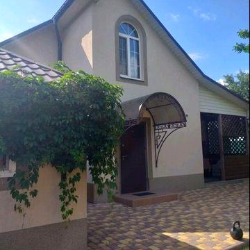 Продаж чудового 2-х поверхового будинку в мальовничому с.Трушки!!!