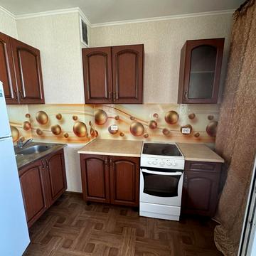 Балтійський пров., 1