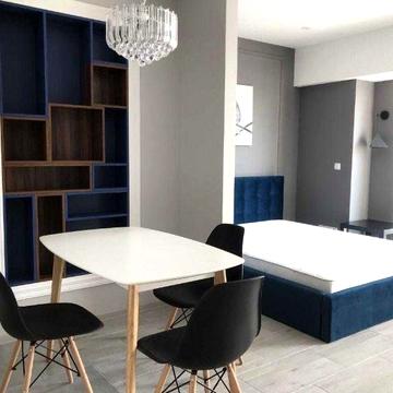 Сдам 1-комнатнуб квартиру с Евроремонтом . О.Поля