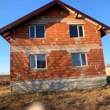 Особняк (Окремо стоячий будинок 185м.кв )-600$ м.кв,-20сот.землі