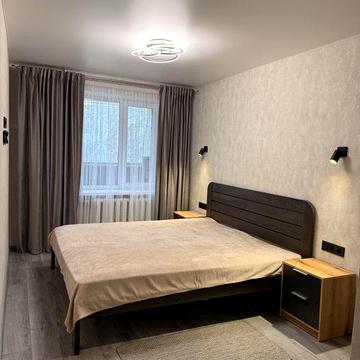 Довготривала оренда 2к квартири на вул. Теплична 20