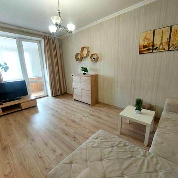 1-3 МЕС‼️7 ФОНТАНА/ АТБ‼️1-ком 40м кровать+диван+лоджия ГАЗ плита