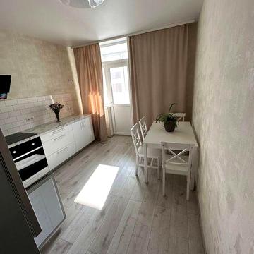 Оренда 1к квартири з новим ремонтом ЖК Атлант генератор паркінг