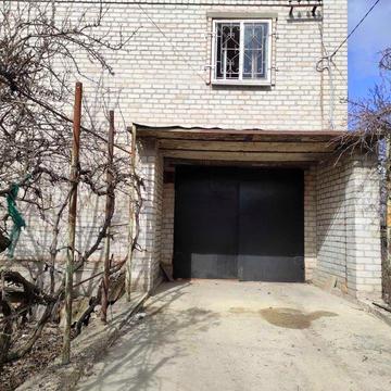 Продам 2-х поверховий будинок на Зарічному