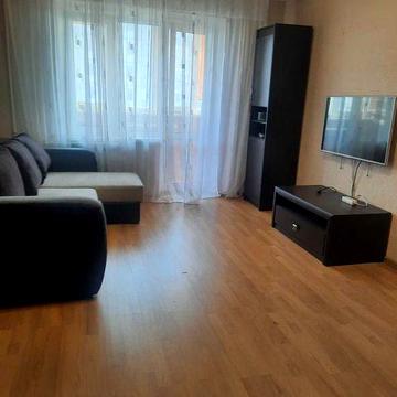 большая современная 1-к.квартира с мебелью и техникой на  пл. Шевченка