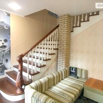 Довгострокова оренда 3к Дім Подільська вулиця