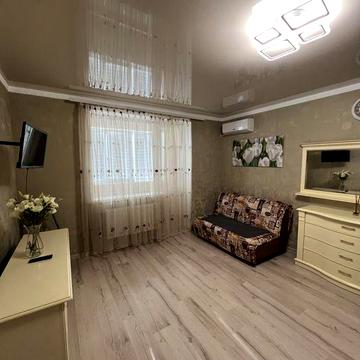 Здам 1-кімнатну квартиру в центрі міста в оренду довгостроково