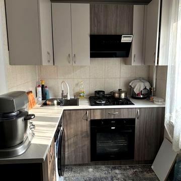 Продам квартиру на Димитрова 2к/2этаж