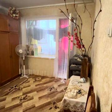 Сдам 2х комнатную квартиру в центре. С 1.04 числа