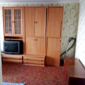 Здається 2-кімнатна квартира площею 42 м². Калиновая - Образцова.