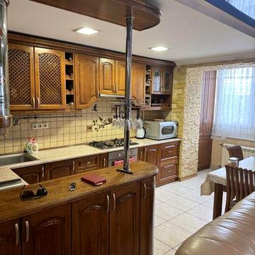 Оренда трьохкімнатноі квартири