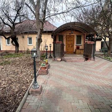 Продажа жилой Дом+11соток Бровары 7 км от Киева!