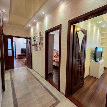 Полноценная 3х ком квартира на Французском бульваре.