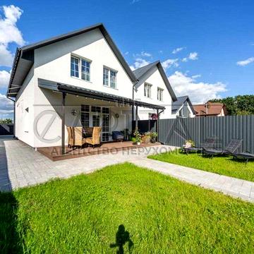 Здається в оренду дизайнерський будинок в Крюківщині з генератором