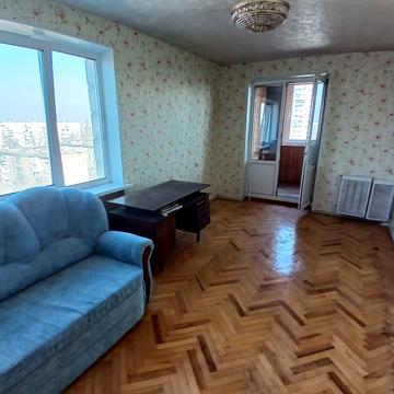 Ореста Левицького вул. (Академіка Курчатова), 11