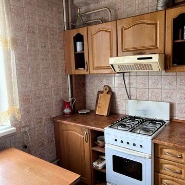 Продам квартиру в районі Богдана