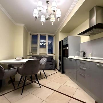 Здам квартиру 3 кім. вул.Княжий затон 21( з паркінгом)