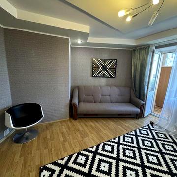 2х кімнатна квартира/оренда/ЦЕНТР/Смілянська 2