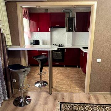 Гарна 2 кім квартира у тихому районі