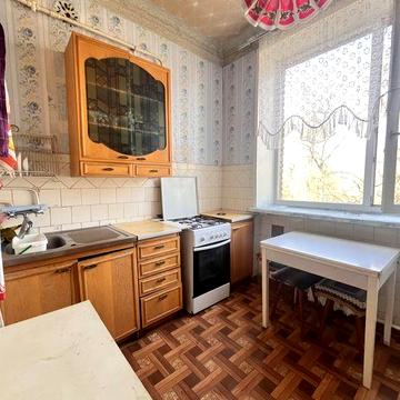 В аренду 2 х комн Вознесеновский / 4 этаж + кирпич + локация огонь