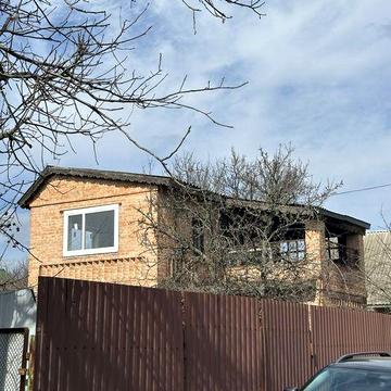 будинок біля міста розсрочка