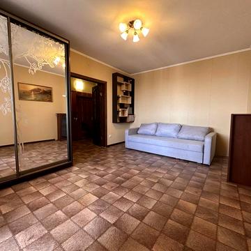 Сдам 1-к квартиру на Левобежном 3