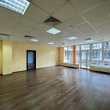 Євгена Коновальця вул. (Щорса), 36Д