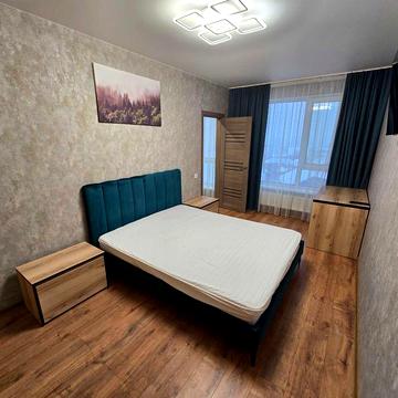 Здається 1-квартира у ЖК Родинний маєток в центрі міста, читайте опис