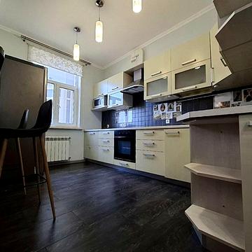 Генерала Генадія Воробйова вул. (Курська), 13-Е