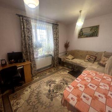 2 к в м. Надвірна