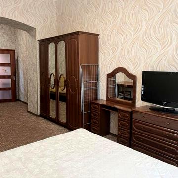 Оренда 1кім квартири по вул. Героїв УПА ( С. Бандери)