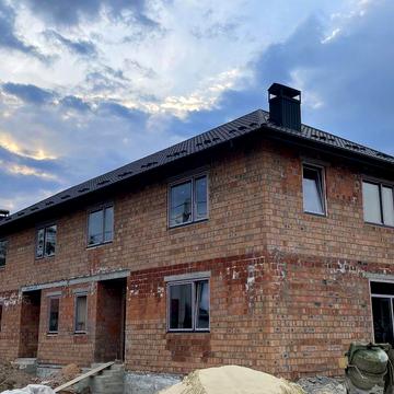 Спарений котедж 112 кв.м+ підвал 25 (Зимна вода)