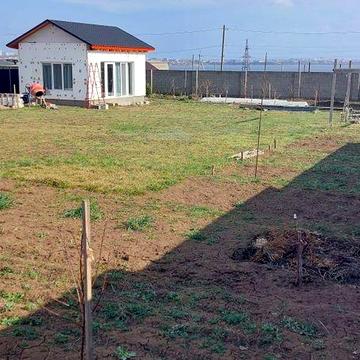 Продаю земельну ділянку, будинок Матвіївка