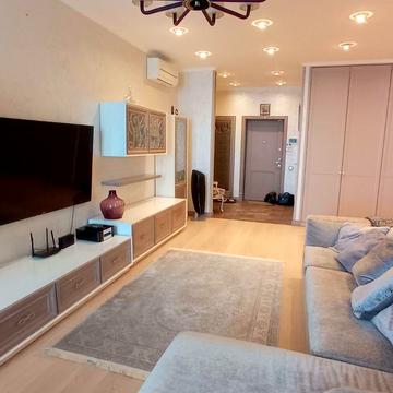 Василя Тютюнника вул. (Анрі Барбюса), 37/1