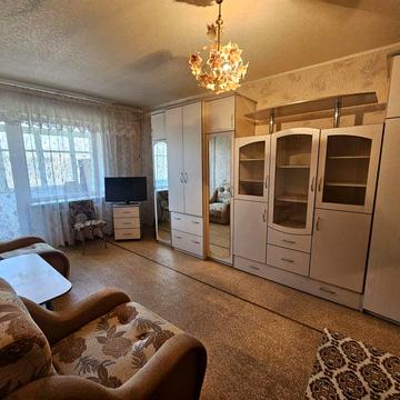 1к квартира ул. Янгеля, угол с ул. Титова