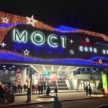 Сдам 3-х к кв центр набережная р-н цирка .