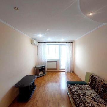 Оренда 2 кімнатної квартири у центрі з Автономним опаленням