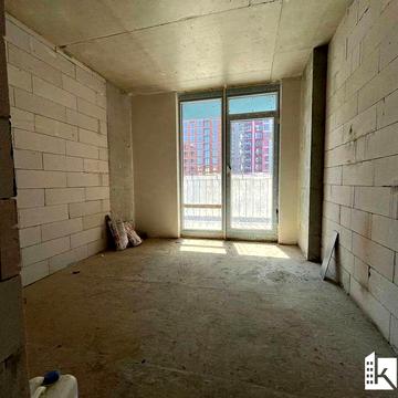 Продам 1-кім квартиру в центрі міста з відкритим балконом