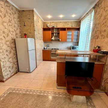 Здам двокімнатну квартиру по Тараса Шевченко б. м.Театральна