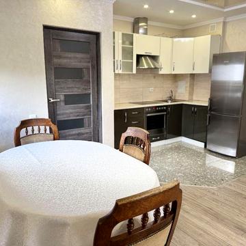 В центрі міста Самбір від власника здається 2-кімнатна квартира 47кв/м