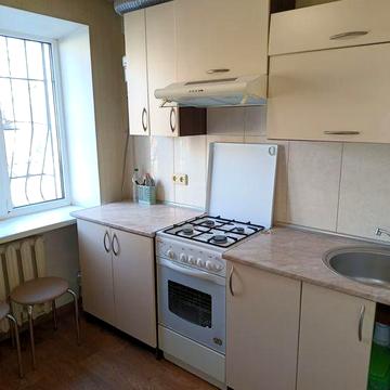 Сдам длительно 1комн квартиру на 1 ст Люфсторсклй дороги! Газ!