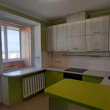 1к. на Грушевського, цегляний будинок+кладова на поверсі!