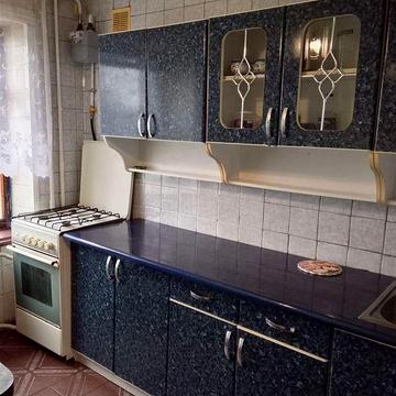 Сдается  1-комн.кв, по ул.Харьковская, в р-не рынка СКД