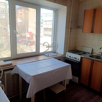 Овруцька 28б. Оренда 2-х кімнатної квартири.