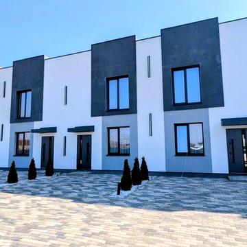 Таунхаус з ремонтом