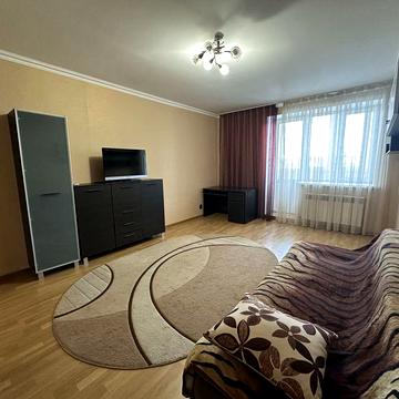 Оренда 1к квартира Бориспільська,6