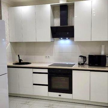 Срочно сдам 2 ком кв 53 жемчужина.